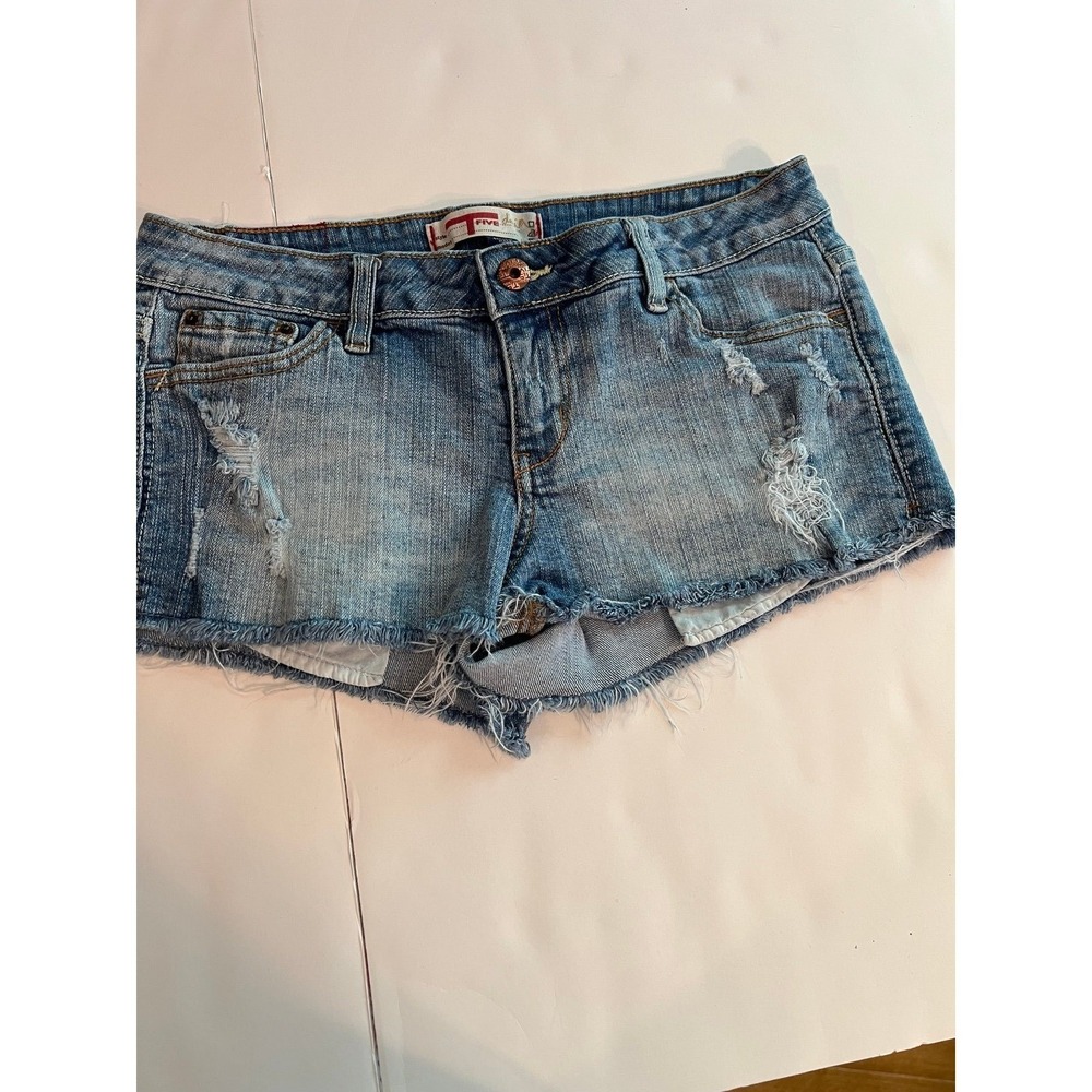 Women's size 9 denim‎ shorts (2436)